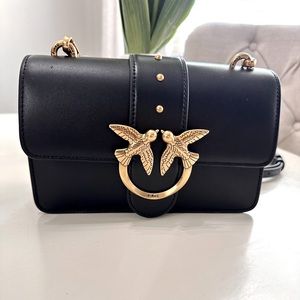 PINK - ONE LOVE LOGO PLAQUE MINI CROSS BODY BAG- BLACK